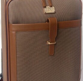 芭妮袋鼠品牌探秘 一站式服裝加盟與皮革制品批發(fā)平臺